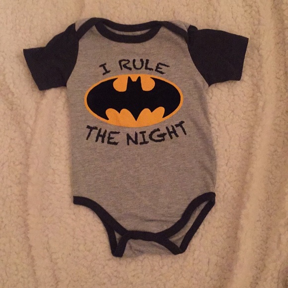 Batman Other - Batman “I Rule The Night” onesie size 12m
